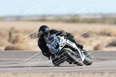 media/Dec-07-2025-CVMA (Sun) [[3e7d2de5dc]]/Race 11-Formula 2-CVMA Hooligans-American Thunder/